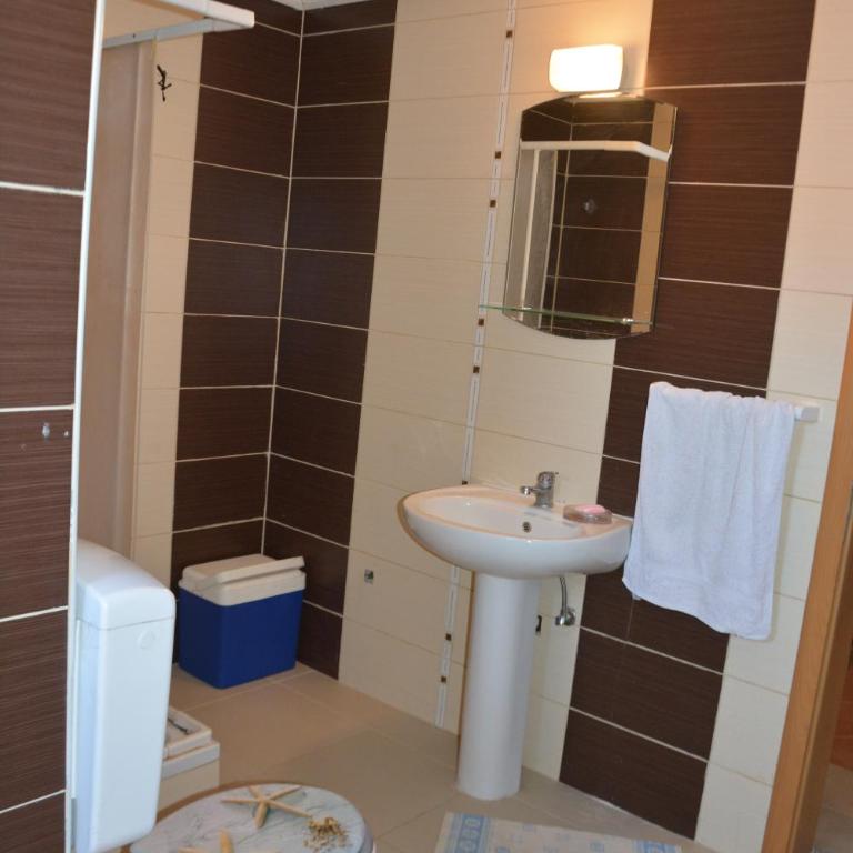 Apartments Salute - Two-Bedroom Apartment - 13