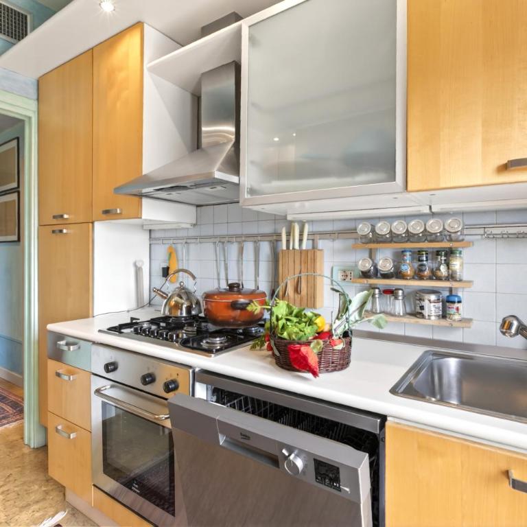 Roma 62 Lake View,Terrace & Private Park - Happy Rentals - Appartamento Deluxe - 5