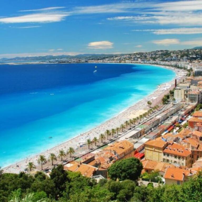 5 people, 4 beds - Heart of Nice Gambetta - Renovated - Air Conditionning - Two-Bedroom Apartment - 21