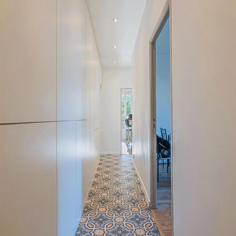 5 people, 4 beds - Heart of Nice Gambetta - Renovated - Air Conditionning - Two-Bedroom Apartment - 17