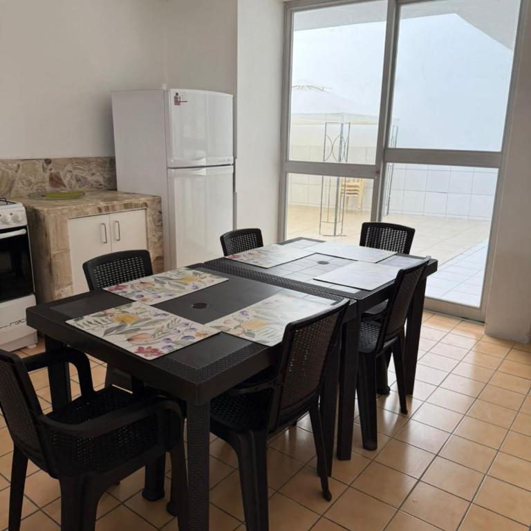 Exclusivo departamento para 14 personas en Santa María del Mar - Three-Bedroom Apartment - 8