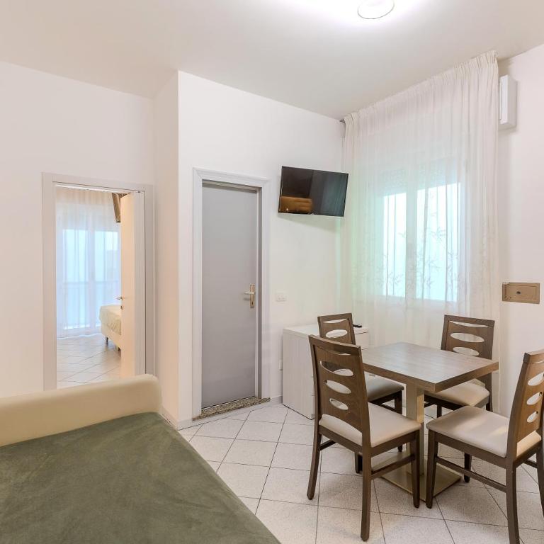 Residence Hotel Mizar - Two-Room Apartment 3 - 21