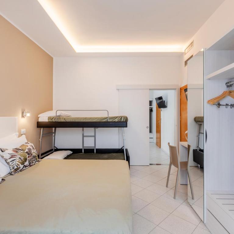 Residence Hotel Mizar - Two-Room Apartment 5 - 9