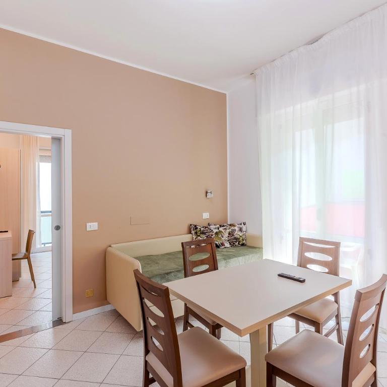 Residence Hotel Mizar - Two-Room Apartment 5 - 12