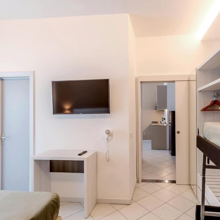 Residence Hotel Mizar - Two-Room Apartment 6 - 19