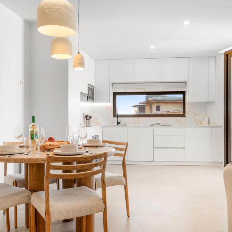Casa Oliva - Two-Bedroom Apartment with Balcony - 14