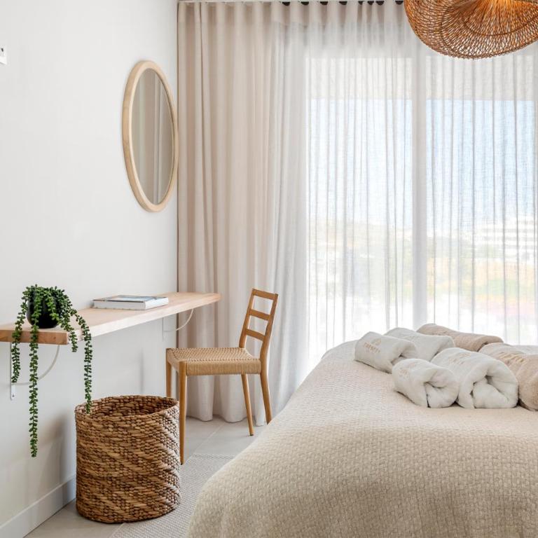 Casa Oliva - Two-Bedroom Apartment with Balcony - 22