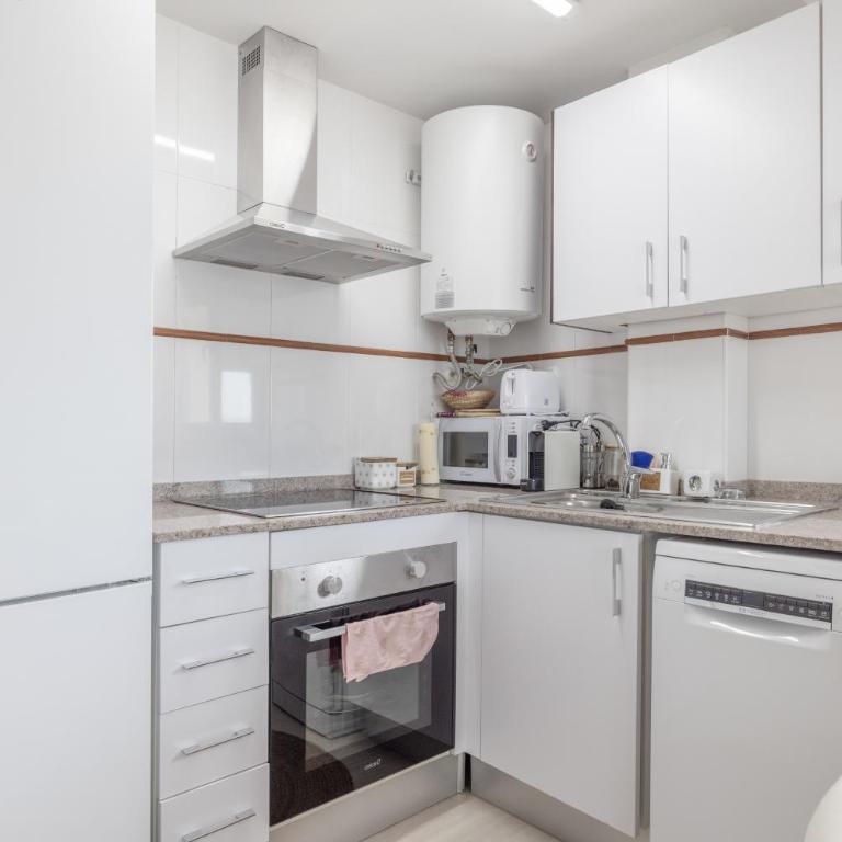 Flamingos House - Apartamento Deluxe de 2 dormitorios con vistas al mar - 7