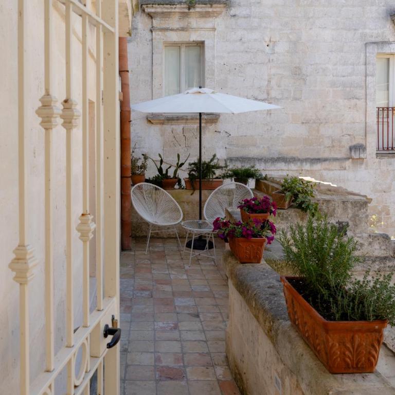 Endea Suite Rooms & Lounge SPA - Camera Matrimoniale con Balcone - 8