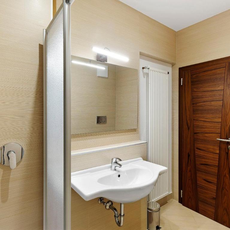 Apartments Mupan St. Vigil - Appartamento Deluxe con 2 Camere da Letto e Vista Giardino - 19