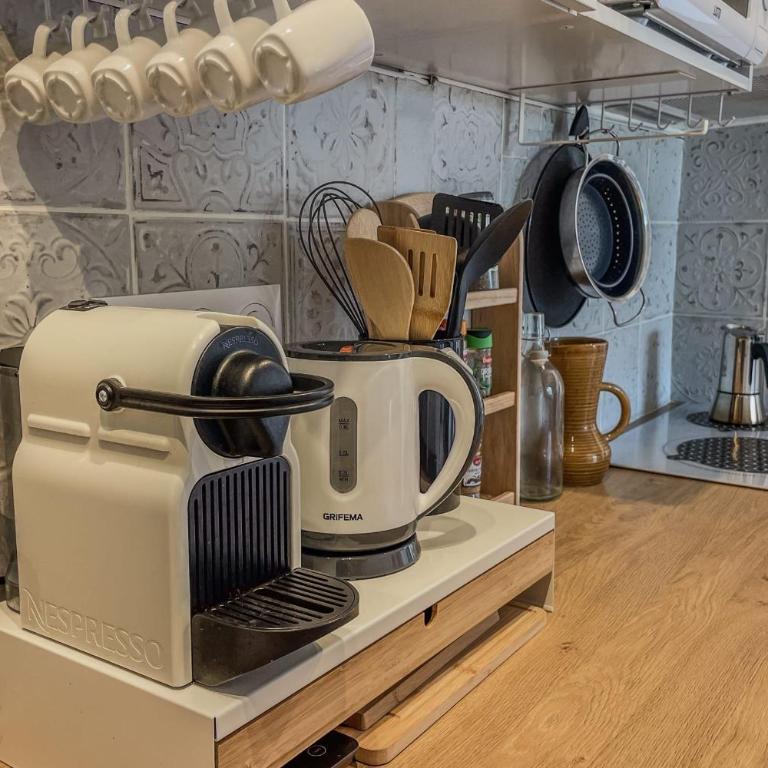 Charming studio with terrace near the beaches - Apartment - 20