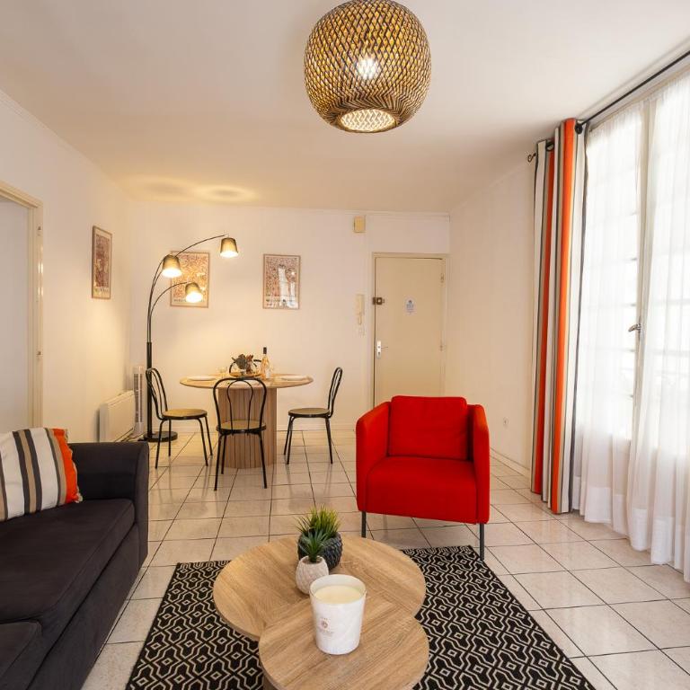 Polichinelle Hyper Centre - Wifi - Balcon & Parking Proche - Appartement 1 Chambre - 7