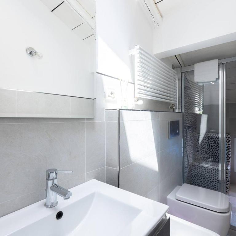 Asinelli, Bologna by Short Holidays - One-Bedroom Apartment - 17