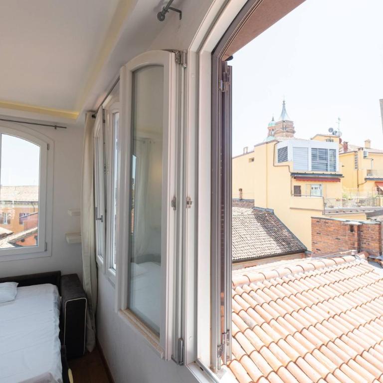 Asinelli, Bologna by Short Holidays - One-Bedroom Apartment - 18