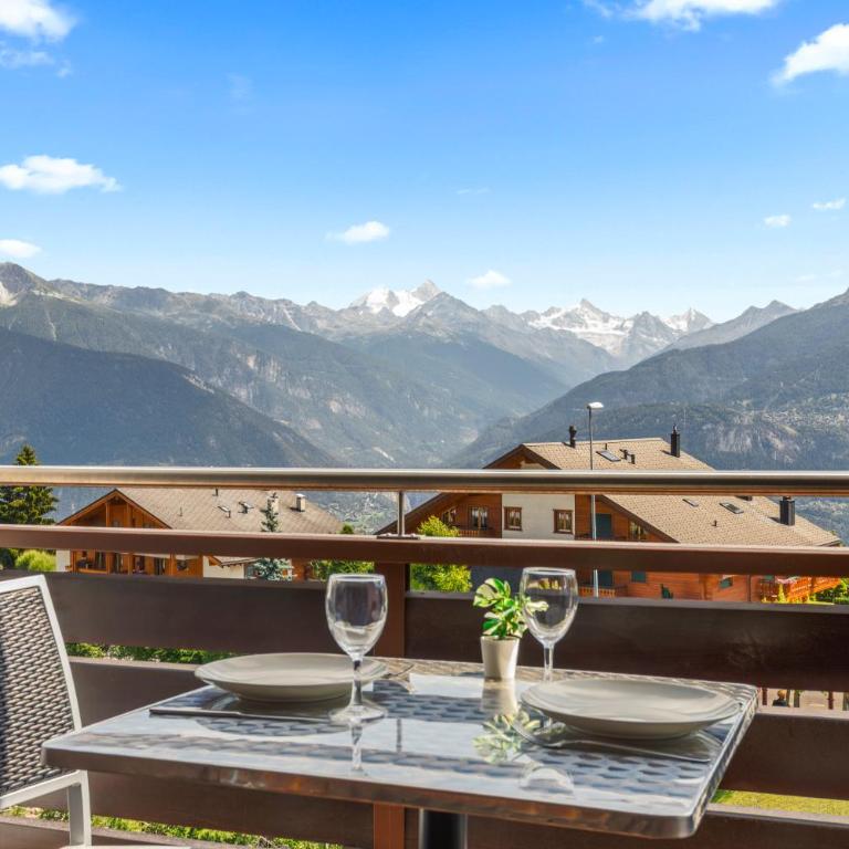 Escapade romantique avec vue, balcon et parking - Studio - Vue sur Montagne - 1