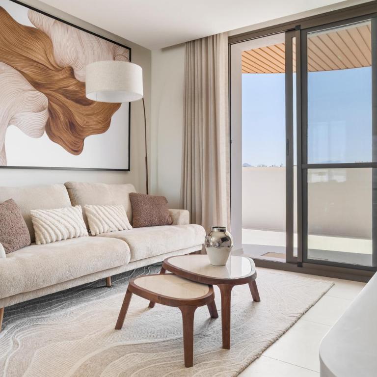 Estepona Skyline Penthouse - Three-Bedroom Apartment with Private Pool - 14