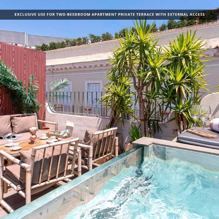 Genteel Home Gamazo - Two-Bedroom Apartment with terrace and private pool - 16