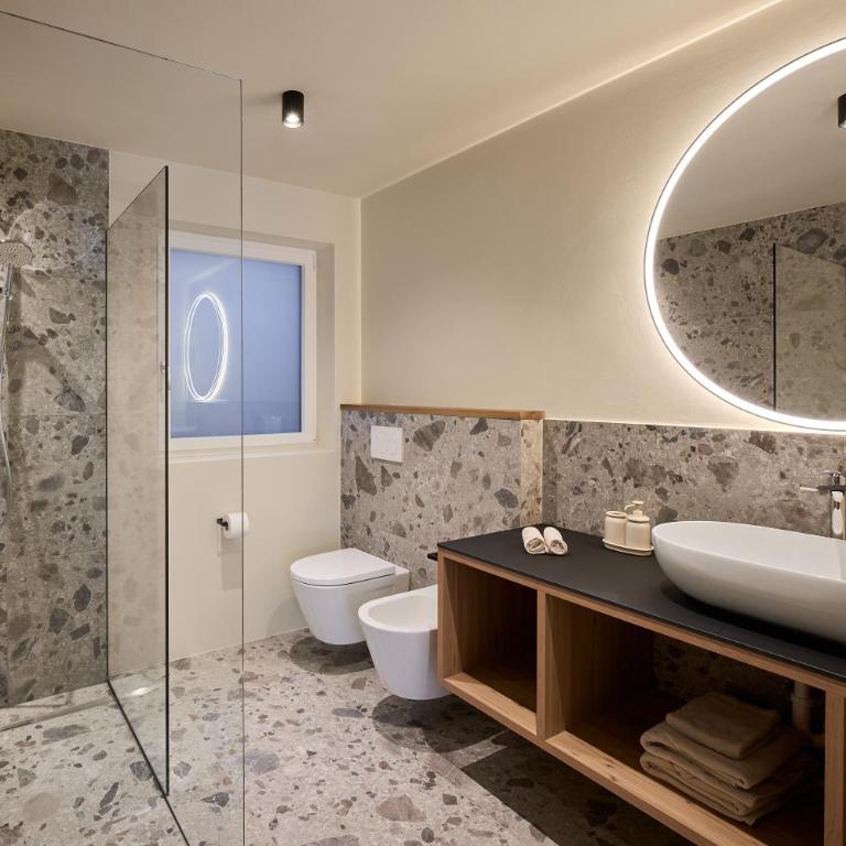 Sirena Carezza Apartments - Two-Bedroom Apartment with Mountain View - 23