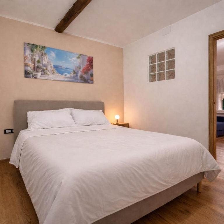 Bright Flat , Air Conditioning , 5 min Train Station - Apartamento de 1 dormitorio - 5