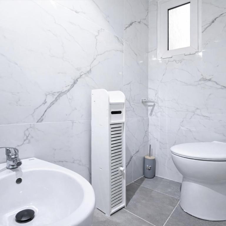 Bright Flat , Air Conditioning , 5 min Train Station - Apartamento de 1 dormitorio - 10