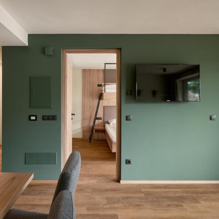 Sirena Carezza Apartments - Two-Bedroom Apartment with Mountain View - 28