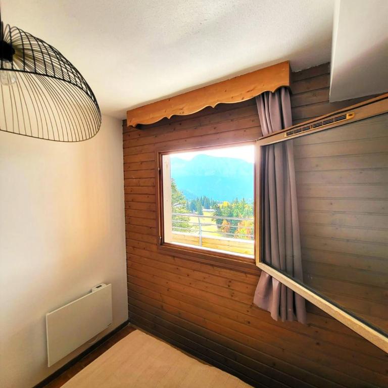 Vue spectaculaire, Appartement T3 pied des pistes, terrasse, parking, 6 pers - Appartement - 8