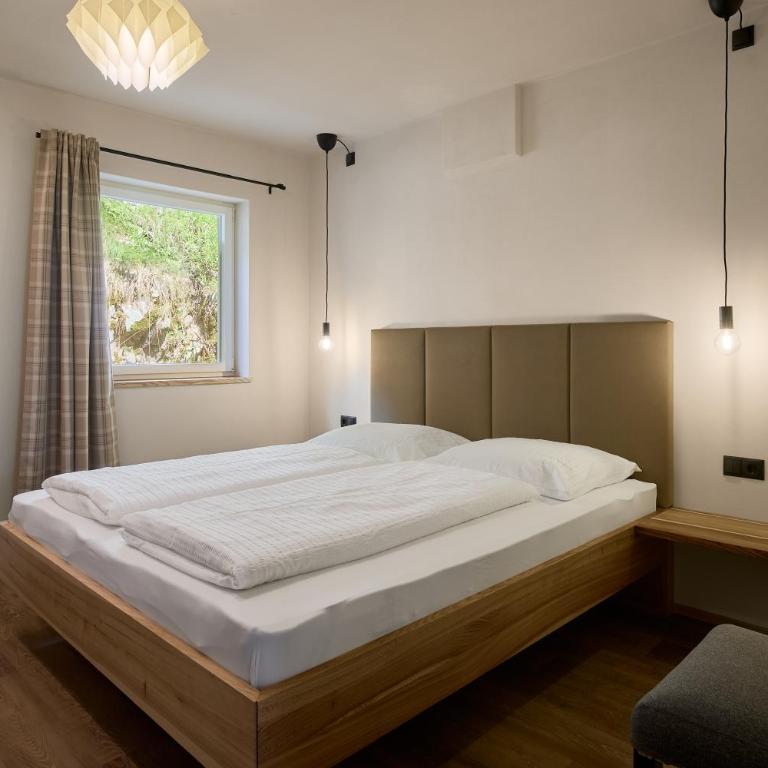 Sirena Carezza Apartments - Deluxe One-Bedroom Apartment with Garden View - 7