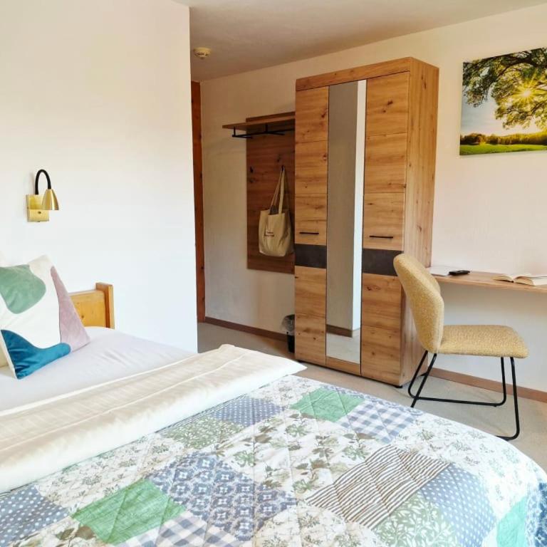 Bergidyll & Hotel Trofana - Einzelzimmer mit Balkon - 4