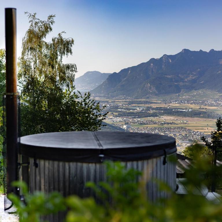 "Le chalet dans le ciel" Small, cozy, and peaceful studio with a dream view - Apartment mit 1 Schlafzimmer - 2