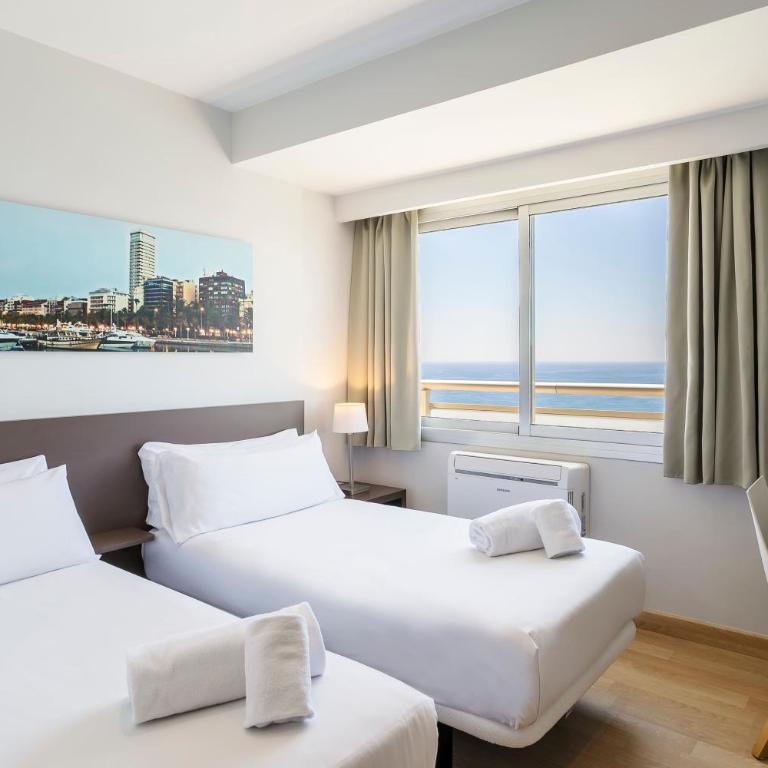 Hotel Alicante Gran Sol, Affiliated by Meliá - Habitación Familiar con vistas al mar - 3