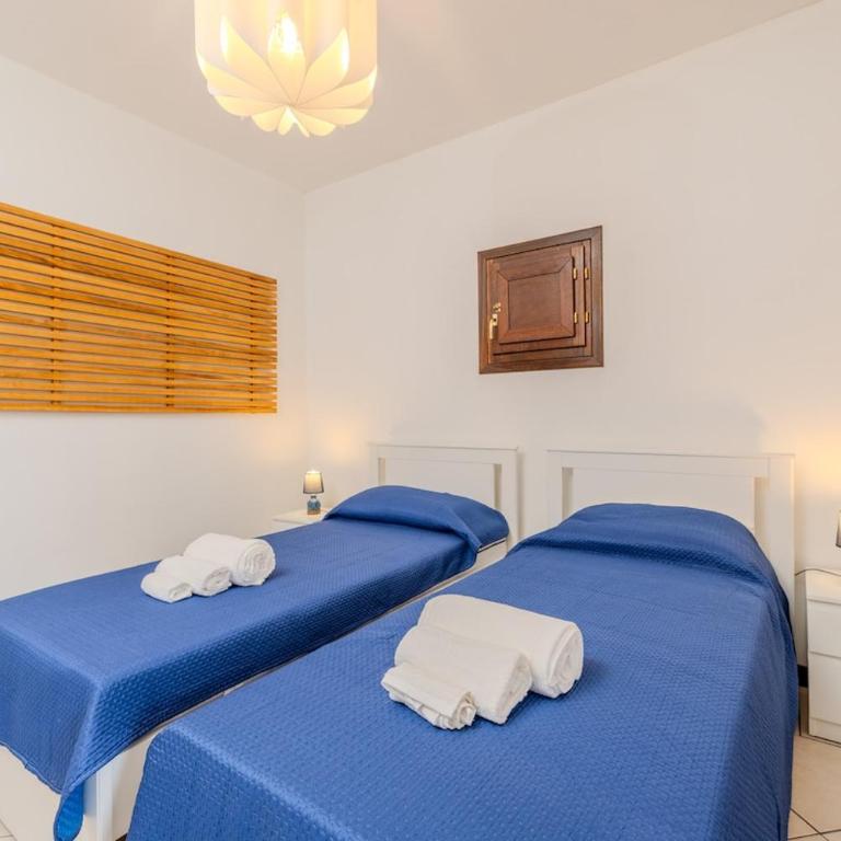 Historic Residence - Open Space in the Center - Appartamento con 2 Camere da Letto - 3