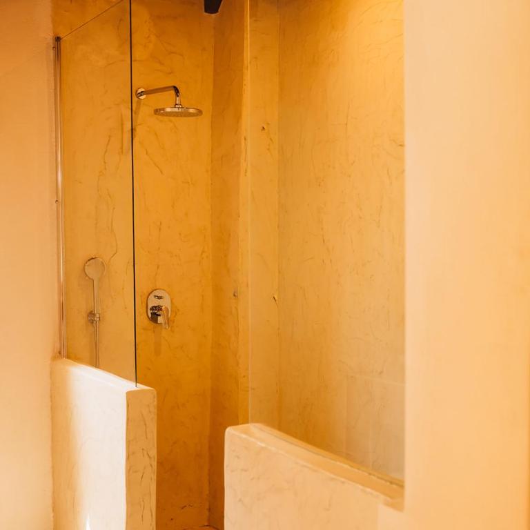 Casa Lela - Deluxe Double Room with Balcony - 8