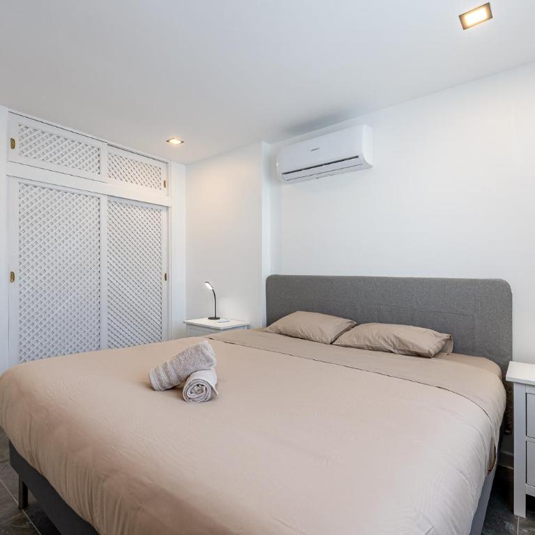 Apartment in Puerto Marina 1 min to the beach - Two-Bedroom Apartment - 6