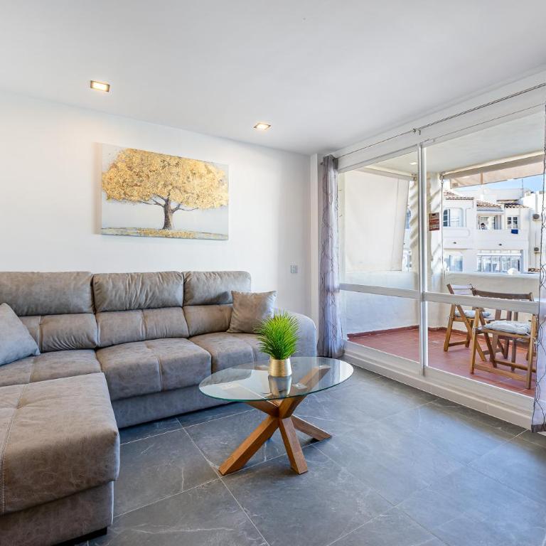 Apartment in Puerto Marina 1 min to the beach - Two-Bedroom Apartment - 15