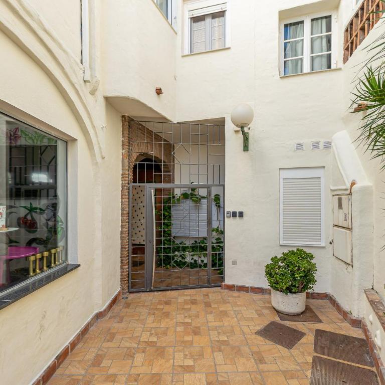Apartment in Puerto Marina 1 min to the beach - Two-Bedroom Apartment - 16