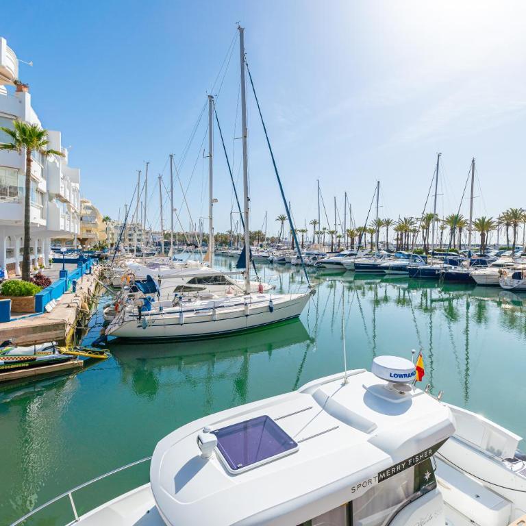 Apartment in Puerto Marina 1 min to the beach - Two-Bedroom Apartment - 48