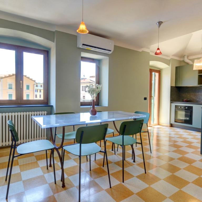 Dimora Ligea - A pochi passi dal mare 6 pax - Appartamento Loft con 4 Camere da Letto - 6