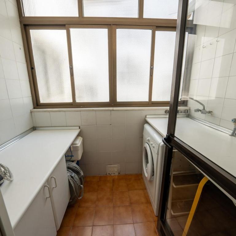 Family Holidays - La Carihuela, Piscina y Parking - Appartamento con 3 Camere da Letto - 17
