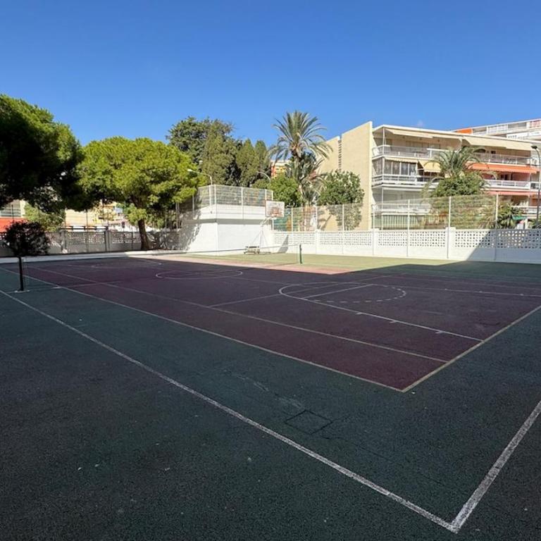Family Holidays - La Carihuela, Piscina y Parking - Appartamento con 3 Camere da Letto - 5