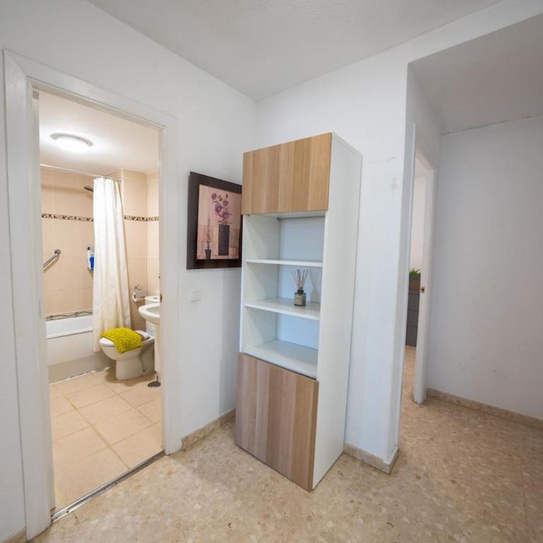 Family Holidays - La Carihuela, Piscina y Parking - Appartamento con 3 Camere da Letto - 2