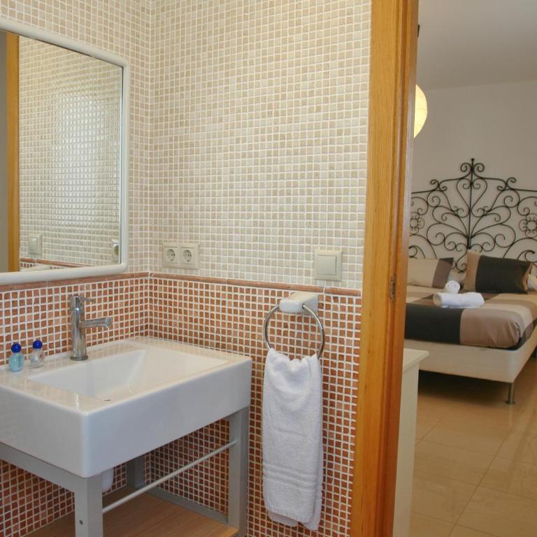 Nure Villa Cel Blau - Villa con piscina privada - 10