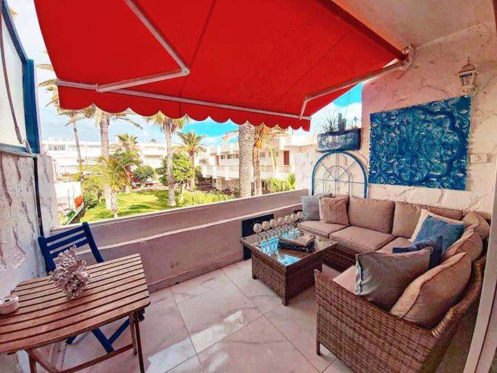 Canarian blue Suite tropical garden view & Pool - Apartamento de 1 dormitorio - 10