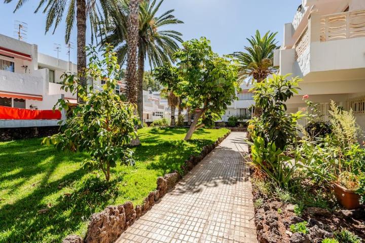 Canarian blue Suite tropical garden view & Pool - Apartamento de 1 dormitorio - 8