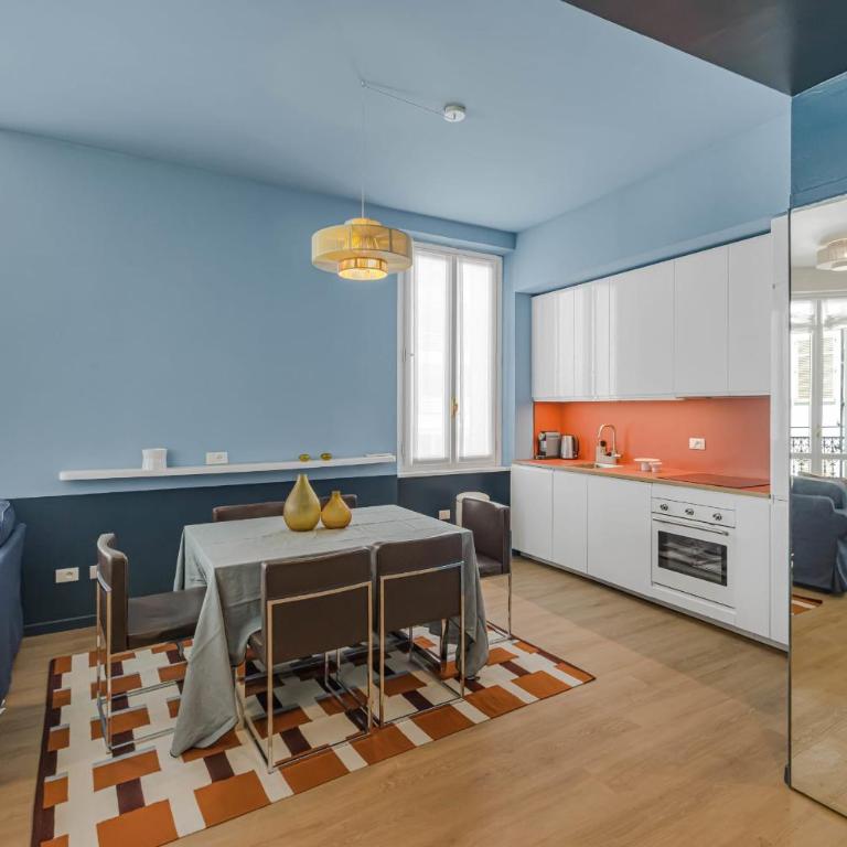REF 2085 - Cannes Centre Appartement 3 pièces avec balcon à louer - Appartement - 6