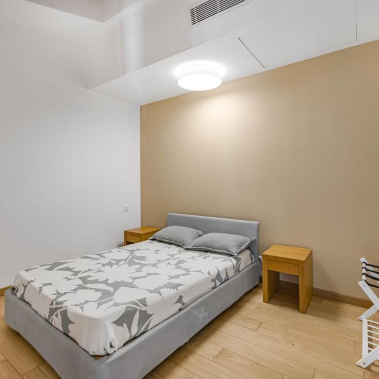 REF 2086 - Cannes Centre Spacieux avec balcon à louer - Appartement - 10
