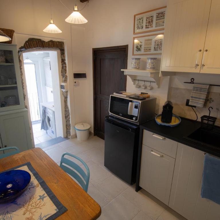 La Casina - One-Bedroom Apartment - 9