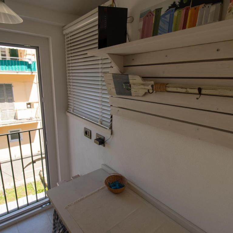 La Casina - One-Bedroom Apartment - 10