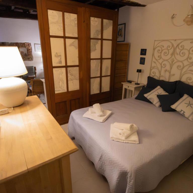La Casina - One-Bedroom Apartment - 15
