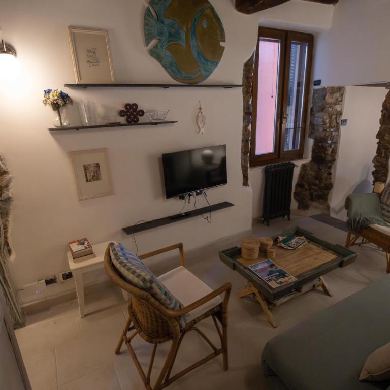 La Casina - One-Bedroom Apartment - 18
