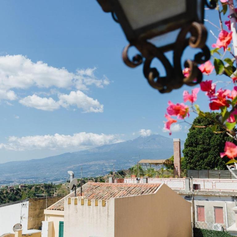 Made To Measure Taormina - Appartamento Premium con 3 Camere da Letto e Balcone - 1